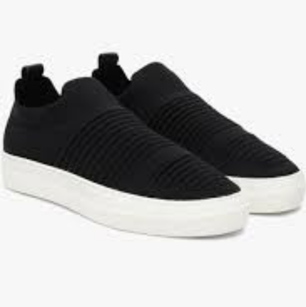 Big buddha black white pull on sneaker black 8